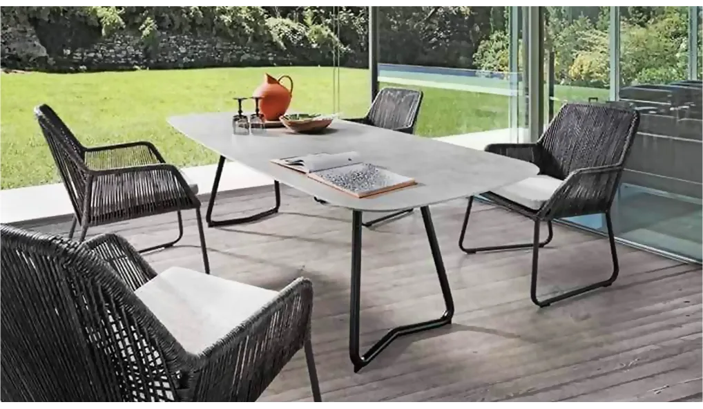 Table JURA Delémont et Tavannes