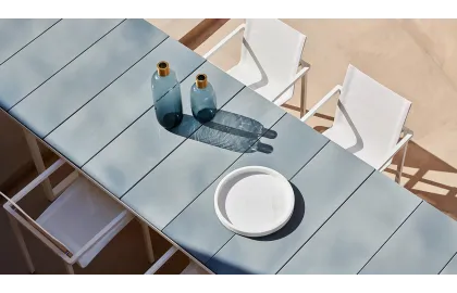 Table Nox