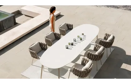 Table Tosca